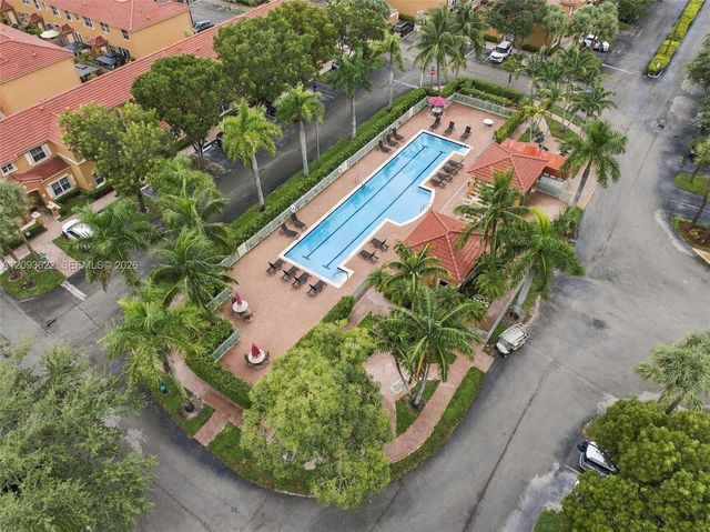 8531 NW 139th Terrace 1406, Miami Lakes, FL 33016