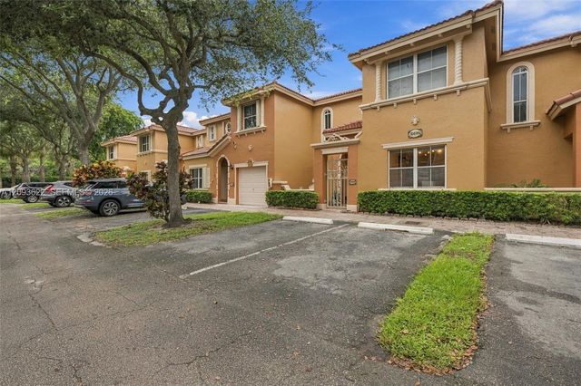 8531 NW 139th Terrace 1406, Miami Lakes, FL 33016