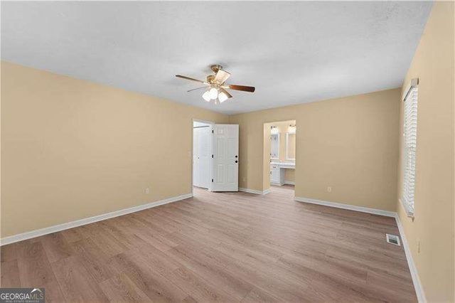 1161 Ridgecrest Lane SE, Smyrna, GA 30080