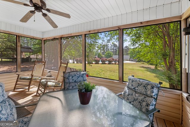 305 Point Place Drive, Westminster, SC 29693