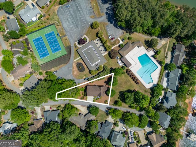 305 Point Place Drive, Westminster, SC 29693