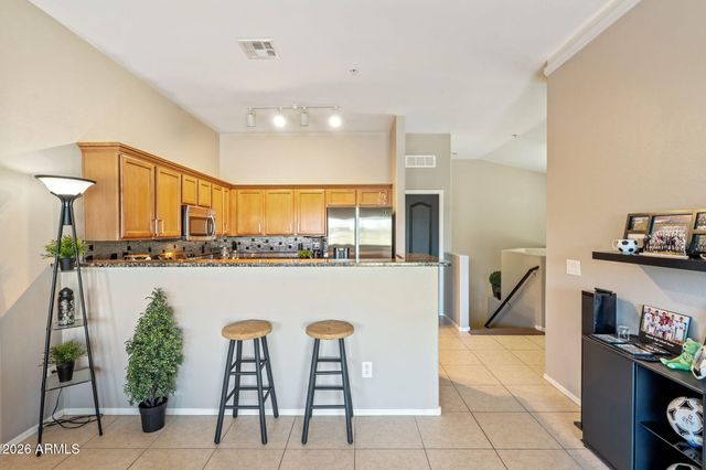 2725 E MINE CREEK Road 2056, Phoenix, AZ 85024