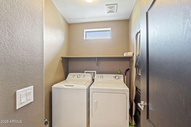 2725 E MINE CREEK Road 2056, Phoenix, AZ 85024