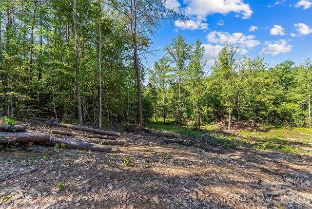 2815 Playmore Beach Road, Morganton, NC 28655