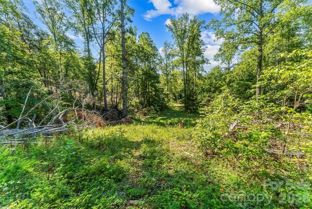2815 Playmore Beach Road, Morganton, NC 28655