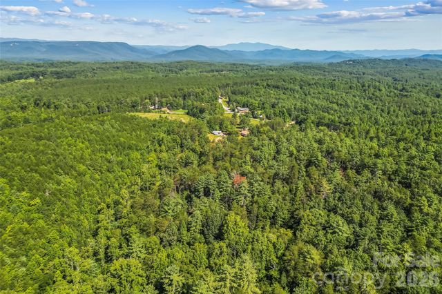 2815 Playmore Beach Road, Morganton, NC 28655