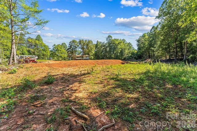 2815 Playmore Beach Road, Morganton, NC 28655