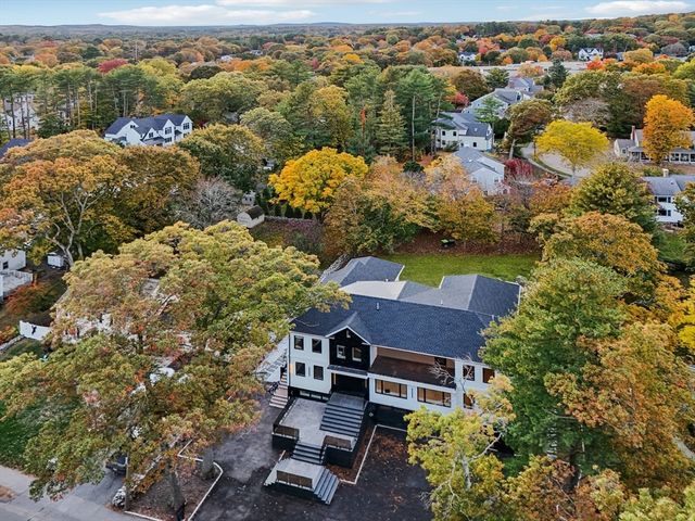 883 Greendale Ave, Needham, MA 02492