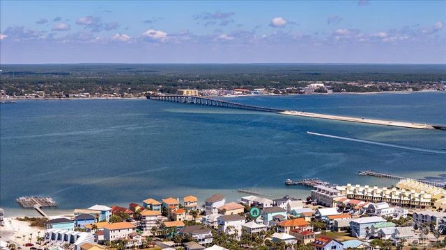 1419 Sonata Ct, Navarre, FL 32566