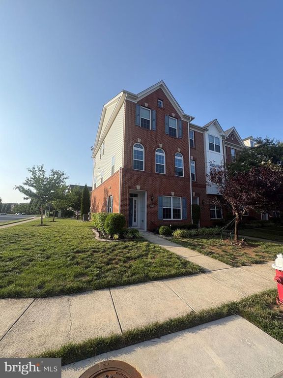 23089 WEYBRIDGE SQ, Broadlands, VA 20148