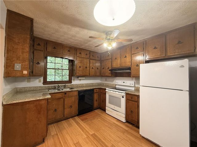 4341 Five Forks Trickum Road SW, Lilburn, GA 30047