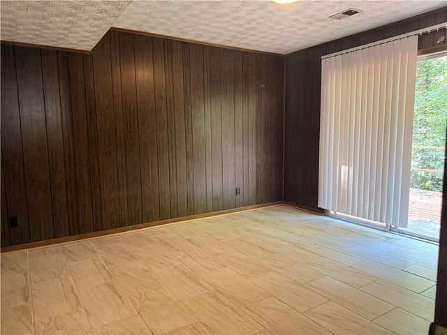4341 Five Forks Trickum Road SW, Lilburn, GA 30047