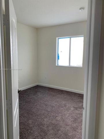 1598 SW 154th Path 0, Miami, FL 33194