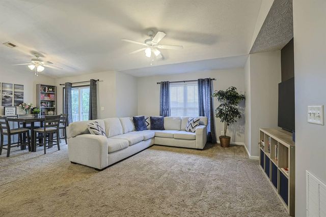 927 Summitridge Lane, Erlanger, KY 41018