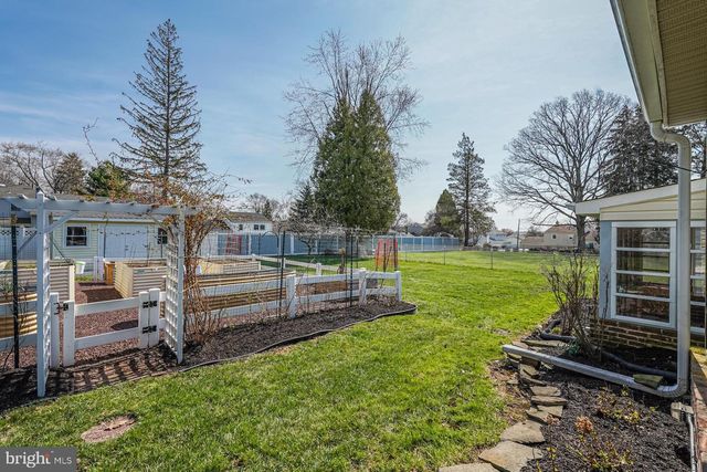 159 FORREST AVE, Southampton, PA 18966