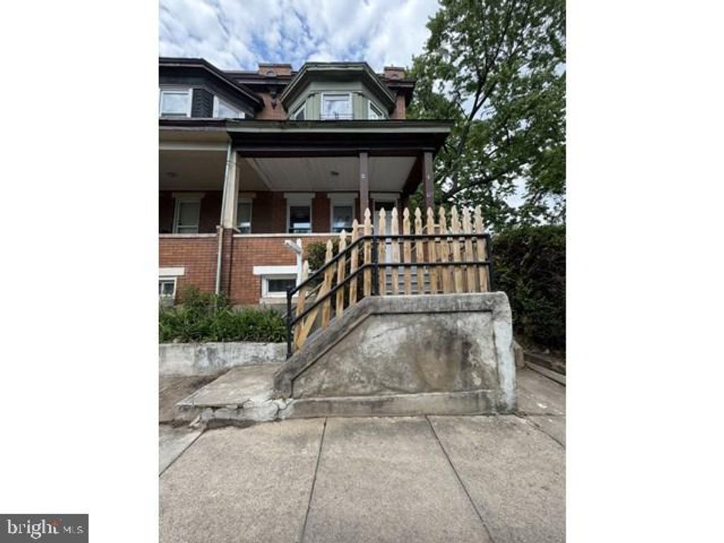 622 E 33RD ST, Baltimore, MD 21218