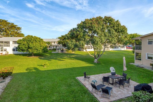 121 BEDFORD E, West Palm Beach, FL 33417