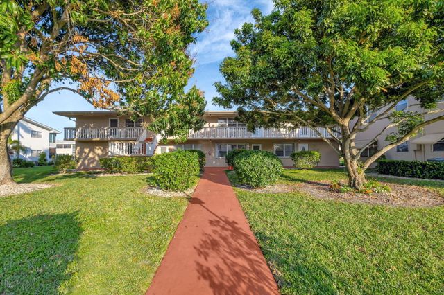 121 BEDFORD E, West Palm Beach, FL 33417