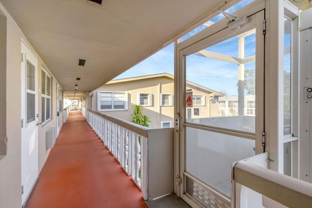 121 BEDFORD E, West Palm Beach, FL 33417