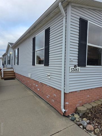 57483 Sawmill Lane, Lenox Township, MI 48048