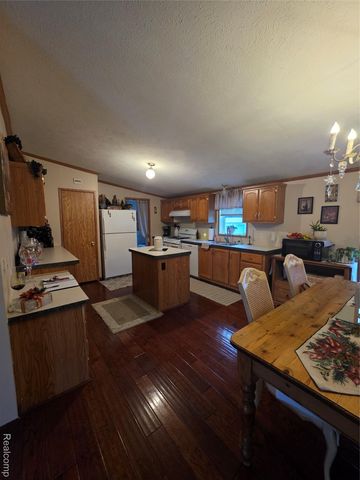 57483 Sawmill Lane, Lenox Township, MI 48048