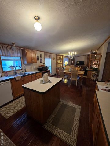 57483 Sawmill Lane, Lenox Township, MI 48048