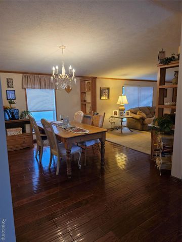 57483 Sawmill Lane, Lenox Township, MI 48048