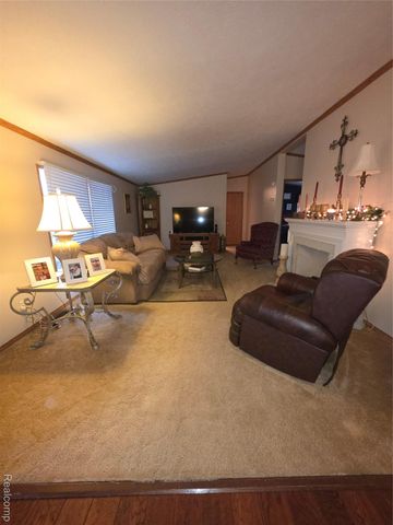 57483 Sawmill Lane, Lenox Township, MI 48048