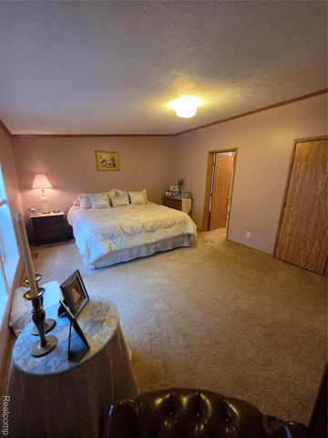 57483 Sawmill Lane, Lenox Township, MI 48048