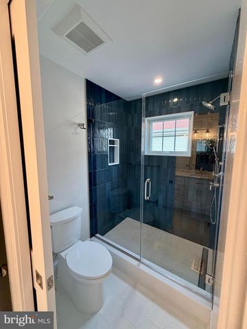 12 5TH ST, Barnegat Light, NJ 08006