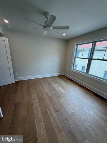 12 5TH ST, Barnegat Light, NJ 08006