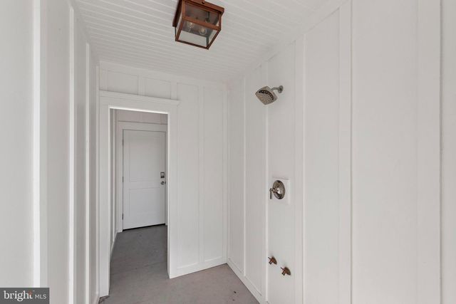 12 5TH ST, Barnegat Light, NJ 08006