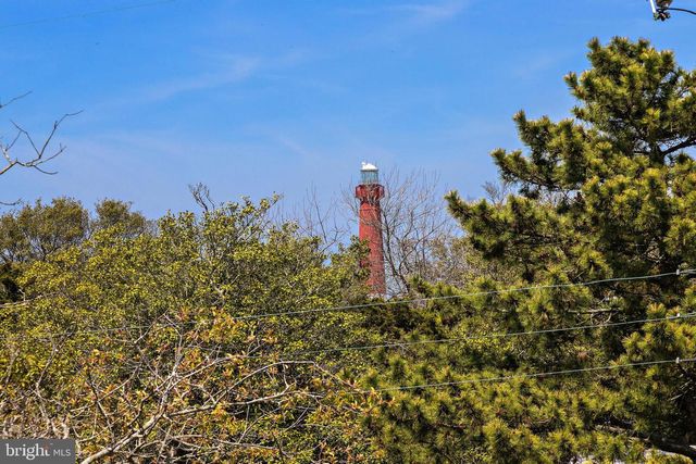 12 5TH ST, Barnegat Light, NJ 08006
