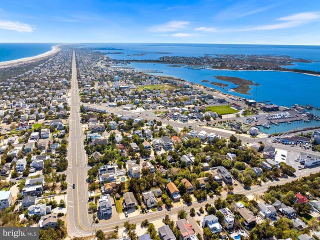 12 5TH ST, Barnegat Light, NJ 08006
