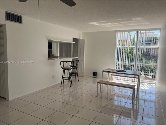 200 172nd St 420, Sunny Isles Beach, FL 33160