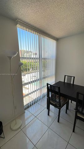 200 172nd St 420, Sunny Isles Beach, FL 33160