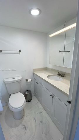 200 172nd St 420, Sunny Isles Beach, FL 33160