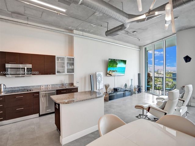 3029 NE 188th St 1024, Aventura, FL 33180
