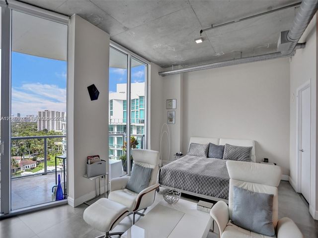 3029 NE 188th St 1024, Aventura, FL 33180