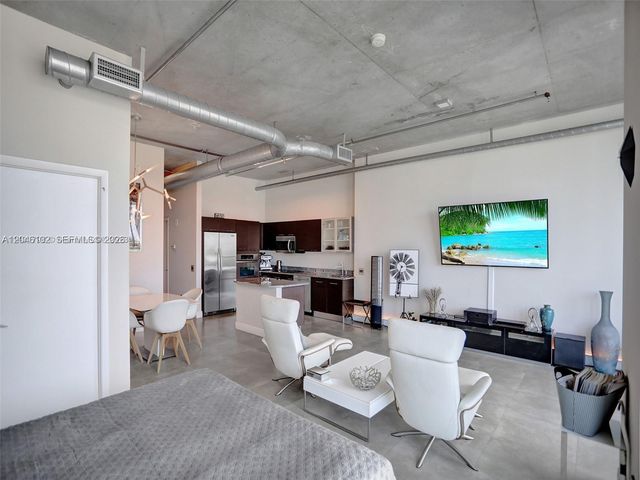 3029 NE 188th St 1024, Aventura, FL 33180