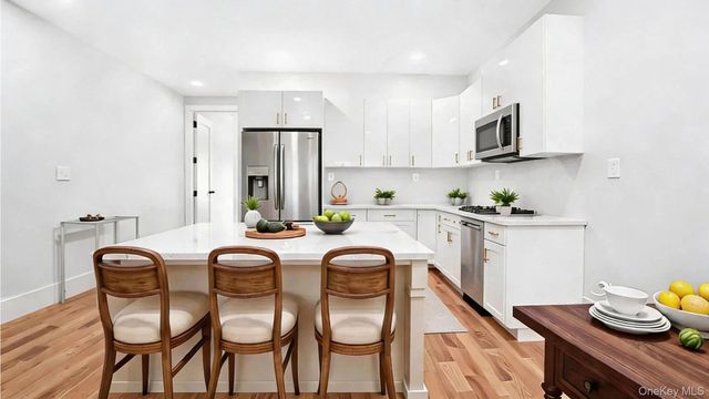 506 E 183rd Street, Bronx, NY 10458