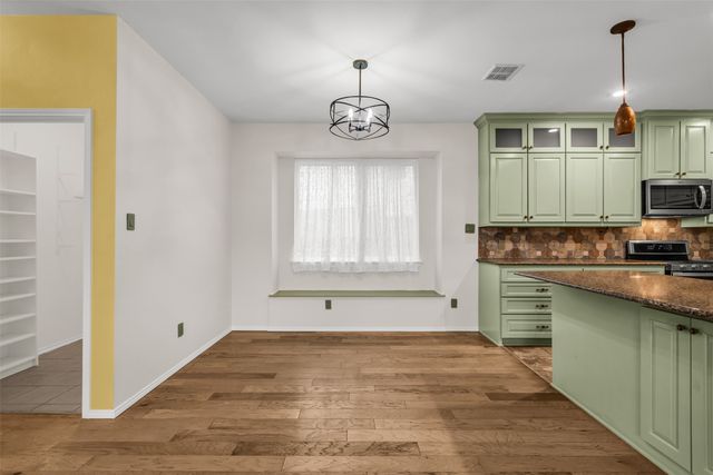 3020 Garden Ridge Court, Plano, TX 75025