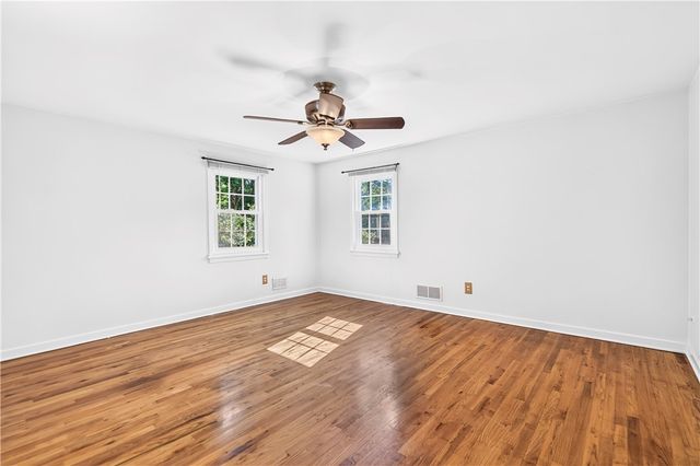 195 Gateshead Dr, Peters Twp, PA 15317