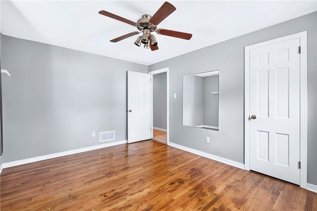 195 Gateshead Dr, Peters Twp, PA 15317