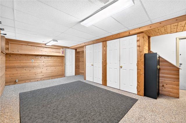 195 Gateshead Dr, Peters Twp, PA 15317