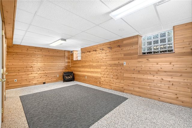 195 Gateshead Dr, Peters Twp, PA 15317