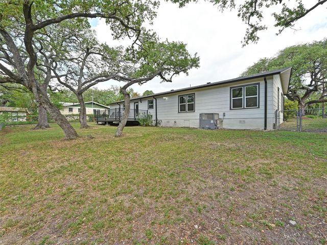 7611 Oak Hedge PL, Austin, TX 78745