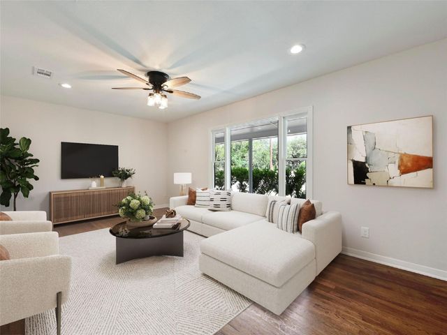 7611 Oak Hedge PL, Austin, TX 78745