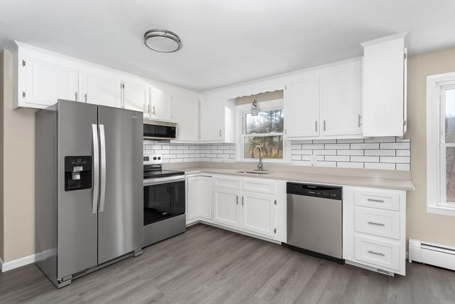 66 Old Chestnut Hill Rd, Millville, MA 01529