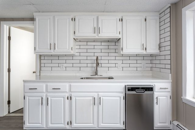 66 Old Chestnut Hill Rd, Millville, MA 01529